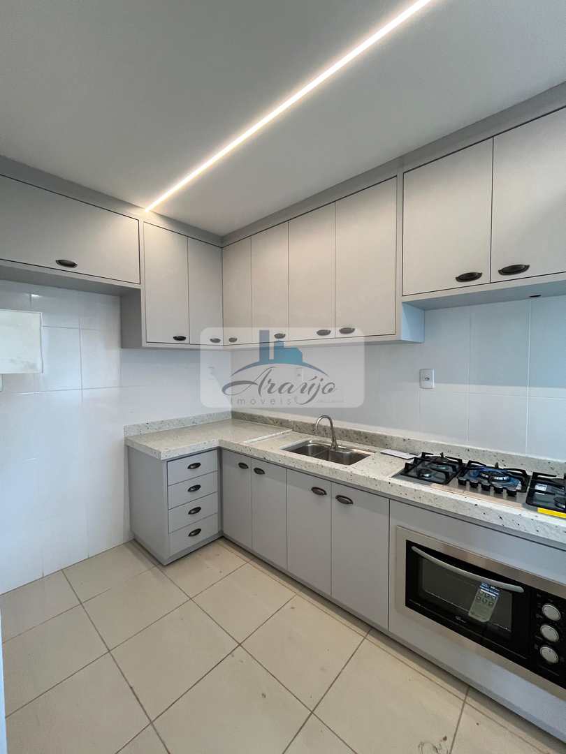Apartamento para alugar com 3 quartos, 81m² - Foto 6
