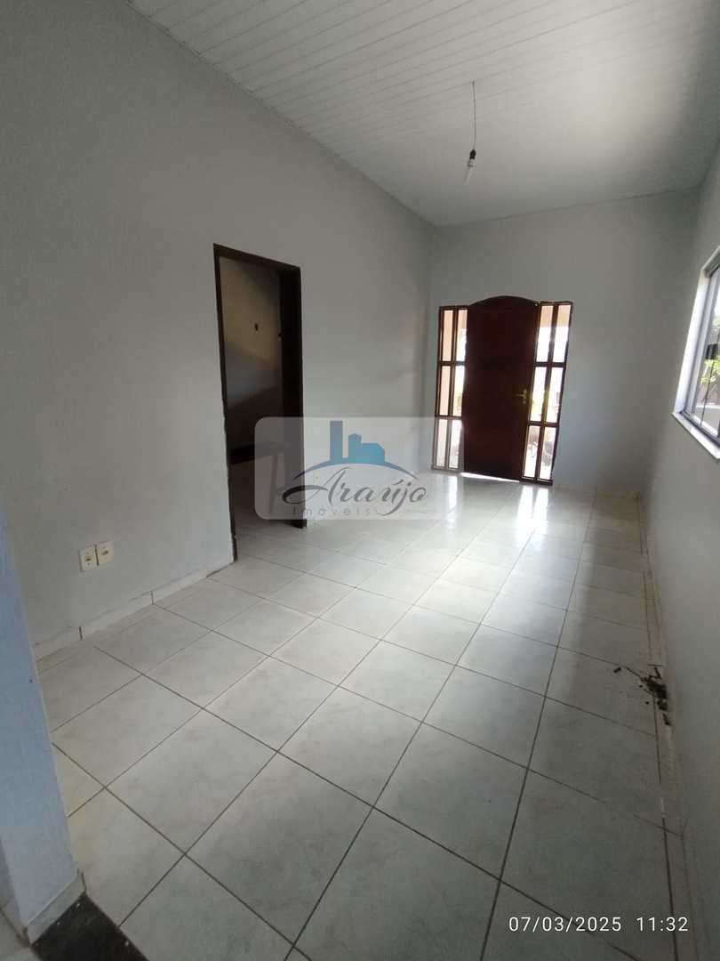 Casa à venda com 3 quartos, 360m² - Foto 4