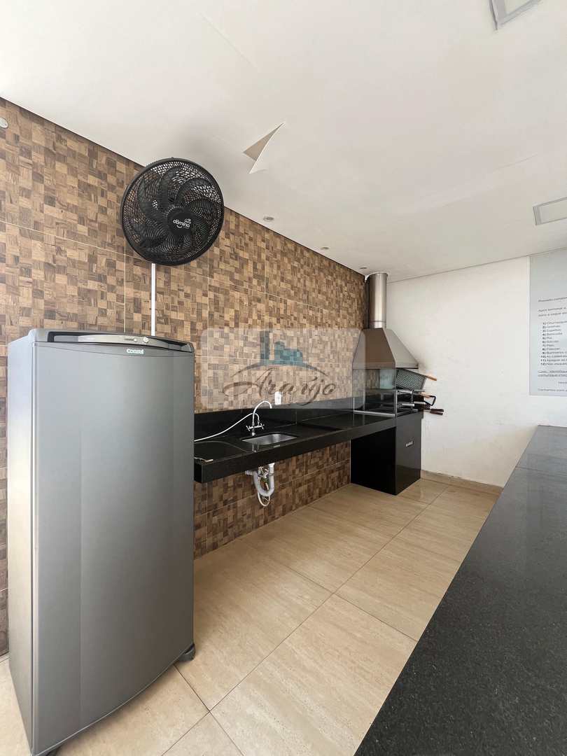 Apartamento para alugar com 2 quartos, 60m² - Foto 12