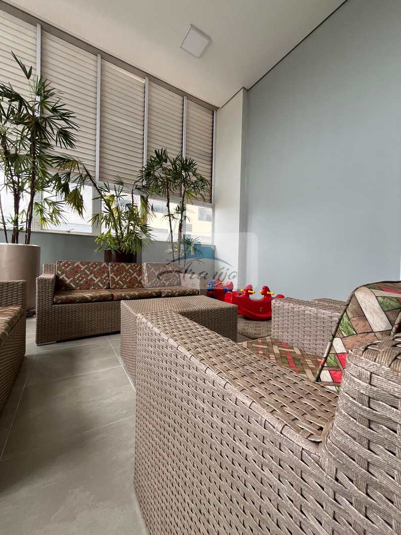 Apartamento à venda com 2 quartos, 72m² - Foto 18