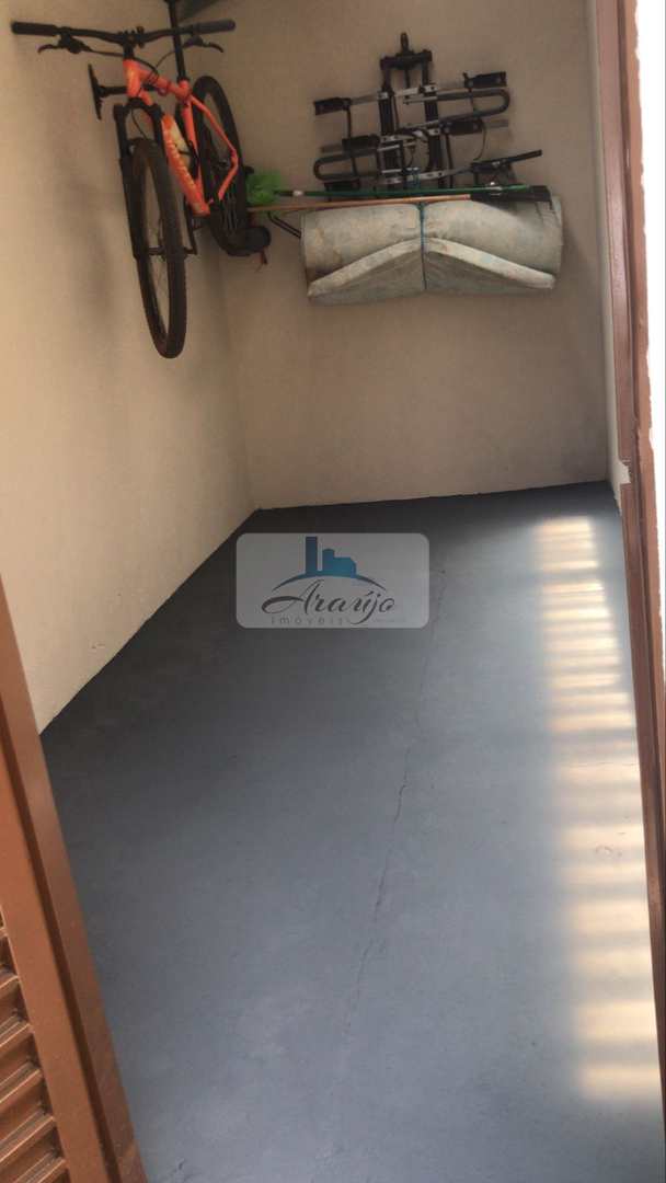 Casa à venda com 2 quartos, 240m² - Foto 14