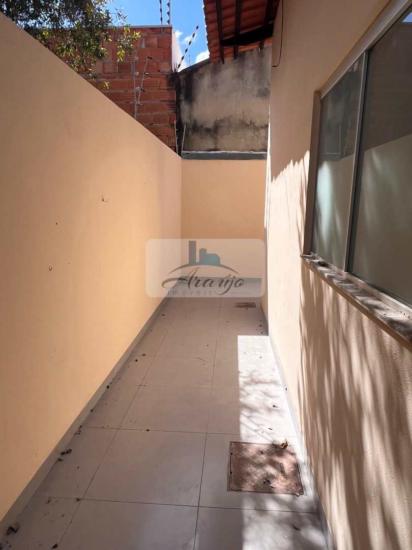 Casa para alugar com 2 quartos, 90m² - Foto 3