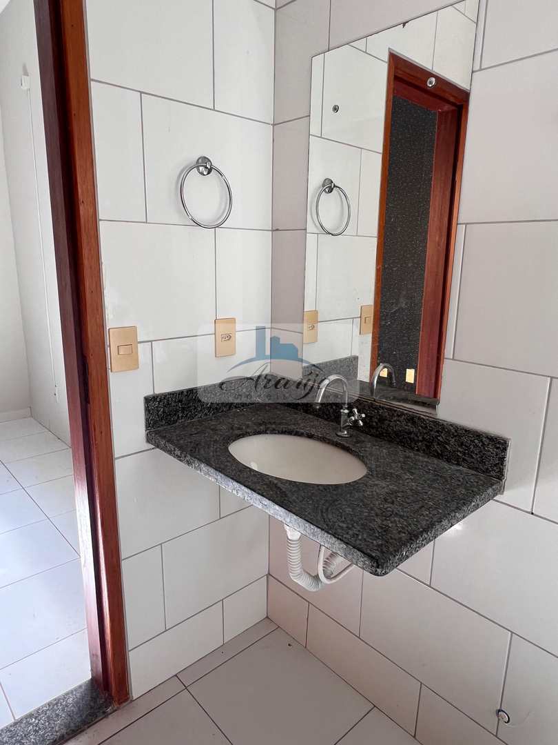 Casa para alugar com 2 quartos, 90m² - Foto 10