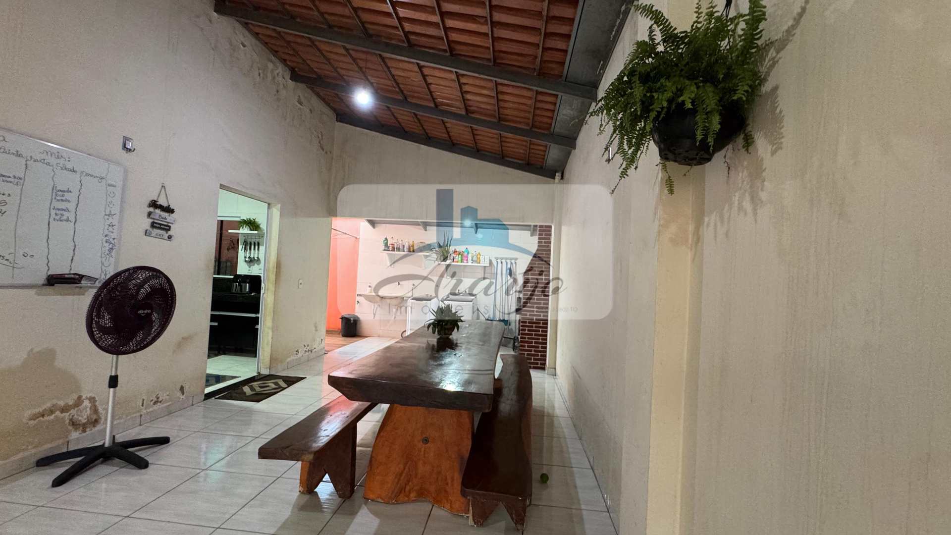 Casa à venda com 2 quartos, 300m² - Foto 22