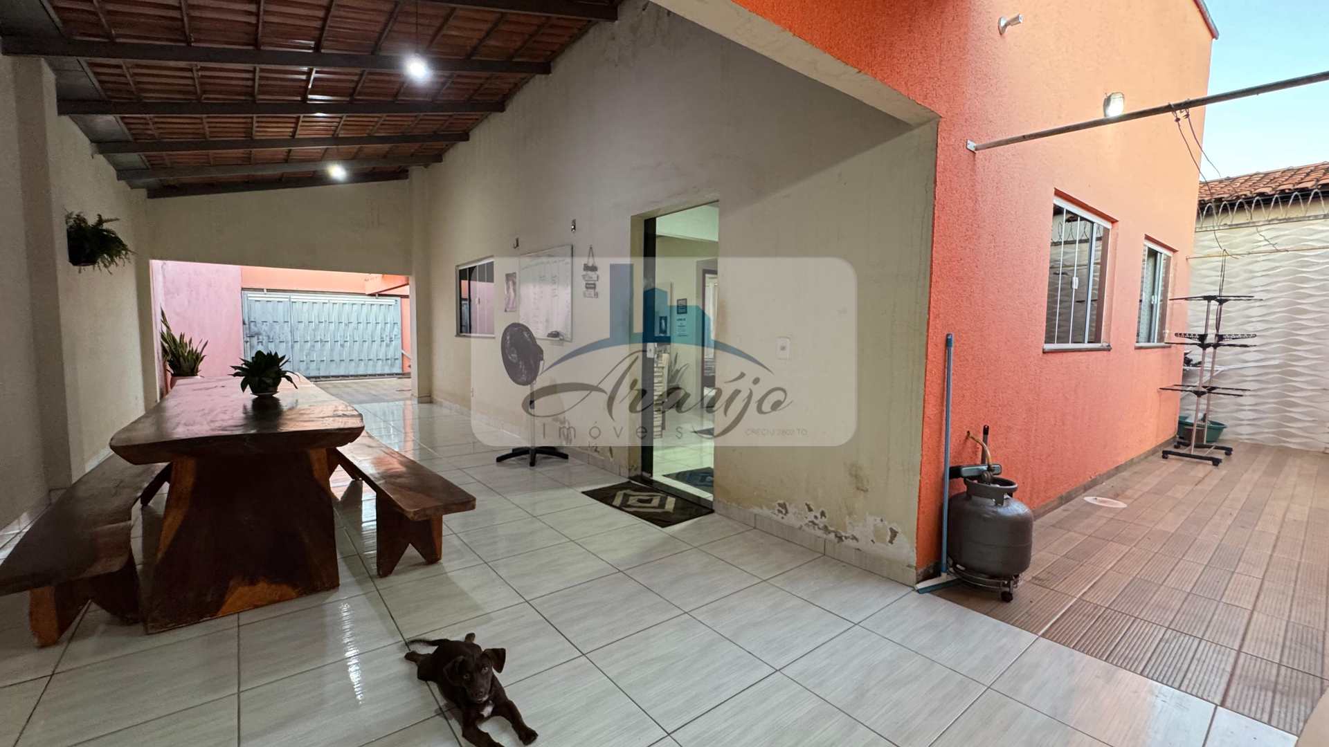 Casa à venda com 2 quartos, 300m² - Foto 29