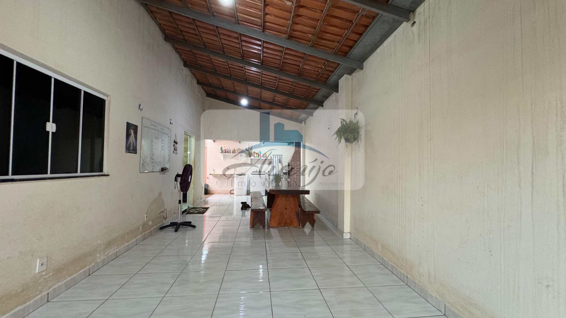 Casa à venda com 2 quartos, 300m² - Foto 23