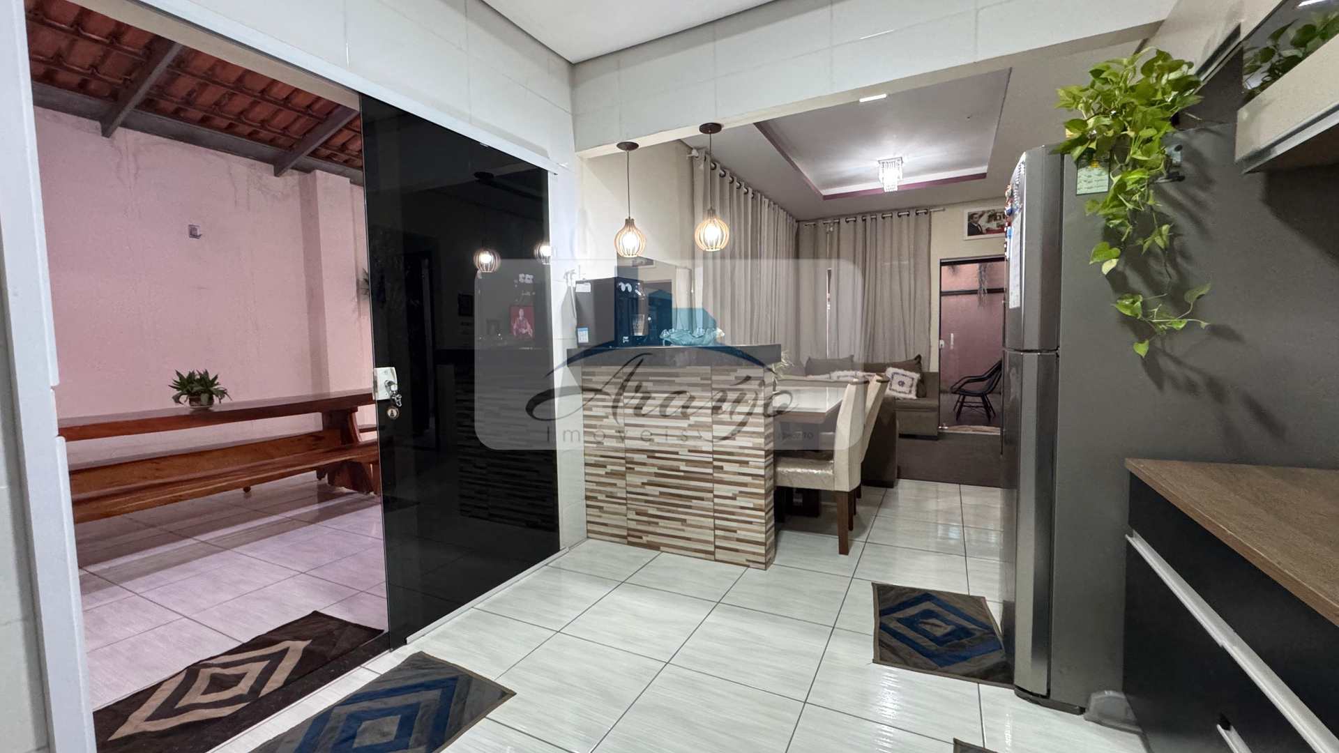 Casa à venda com 2 quartos, 300m² - Foto 7