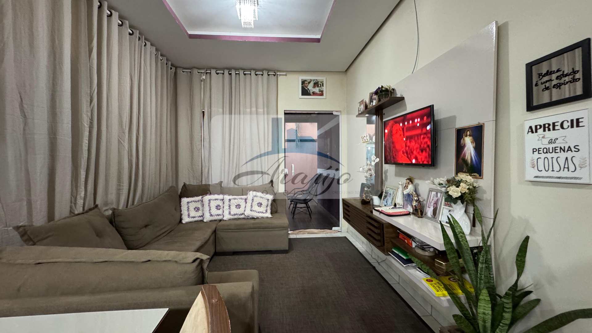 Casa à venda com 2 quartos, 300m² - Foto 11