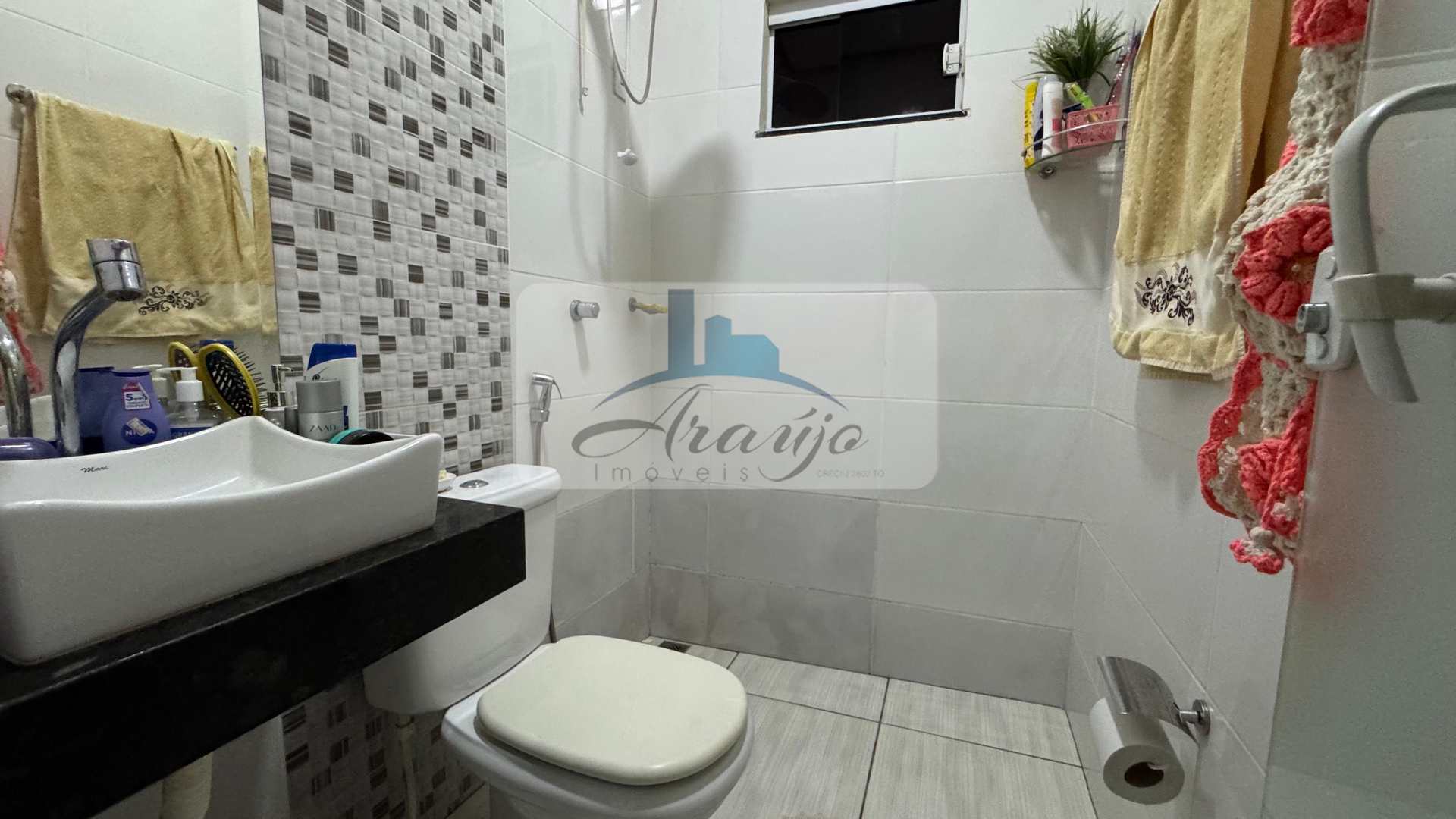 Casa à venda com 2 quartos, 300m² - Foto 20