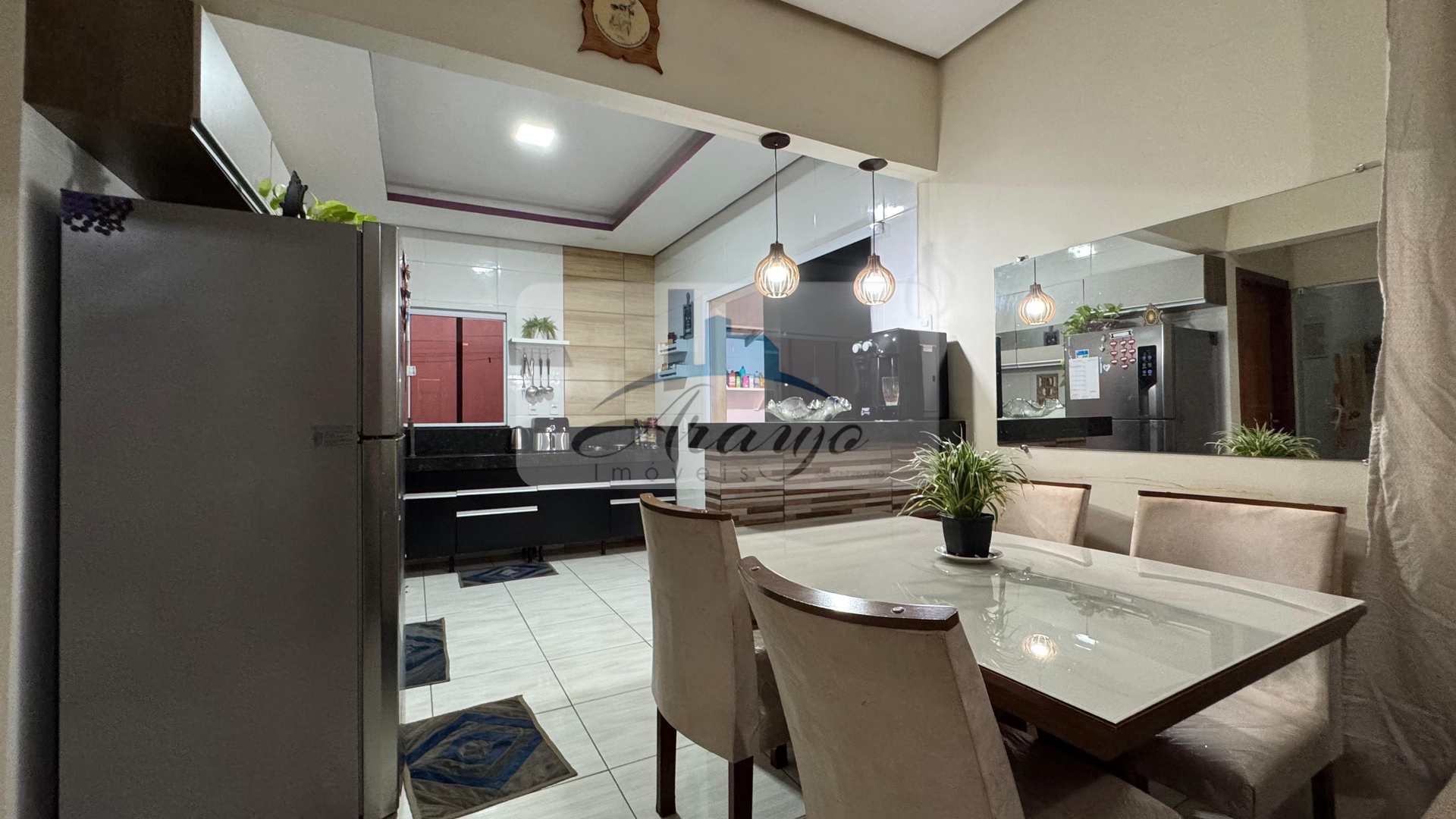 Casa à venda com 2 quartos, 300m² - Foto 10