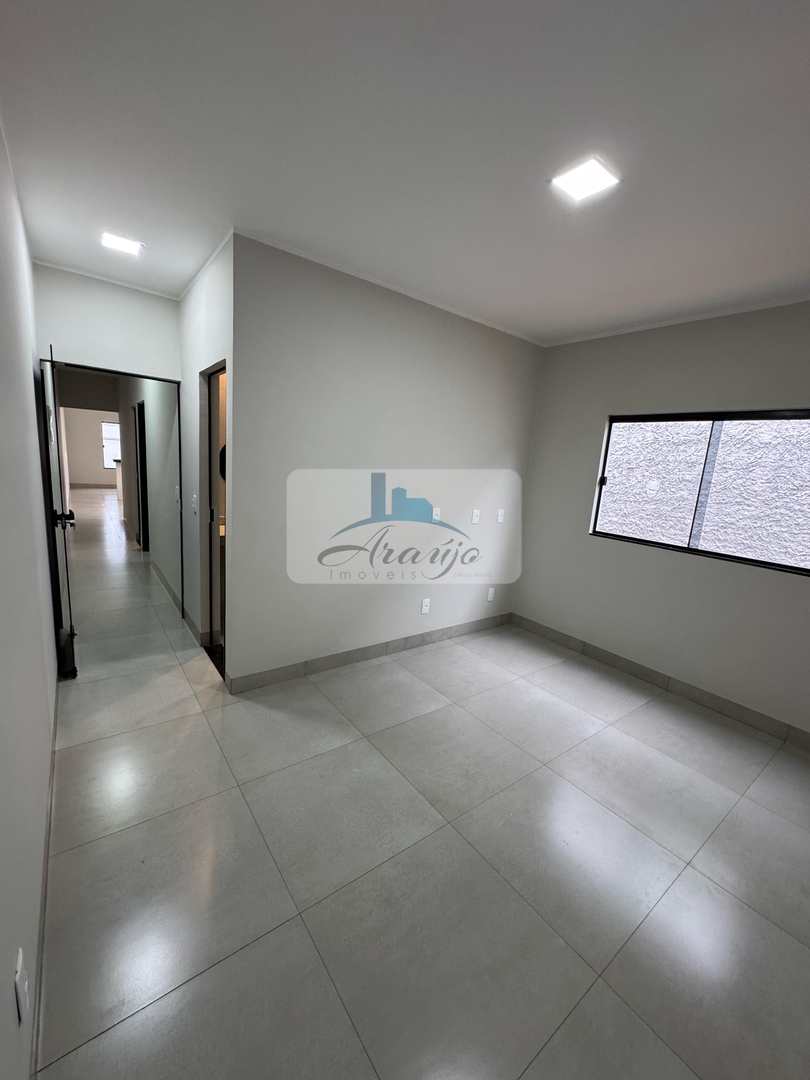 Casa à venda com 2 quartos, 180m² - Foto 6