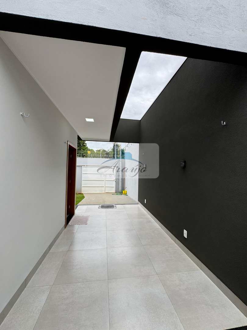 Casa à venda com 2 quartos, 180m² - Foto 3