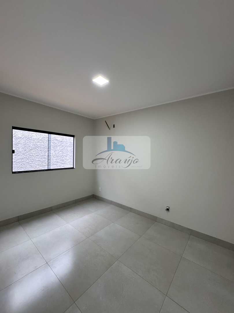Casa à venda com 2 quartos, 180m² - Foto 10