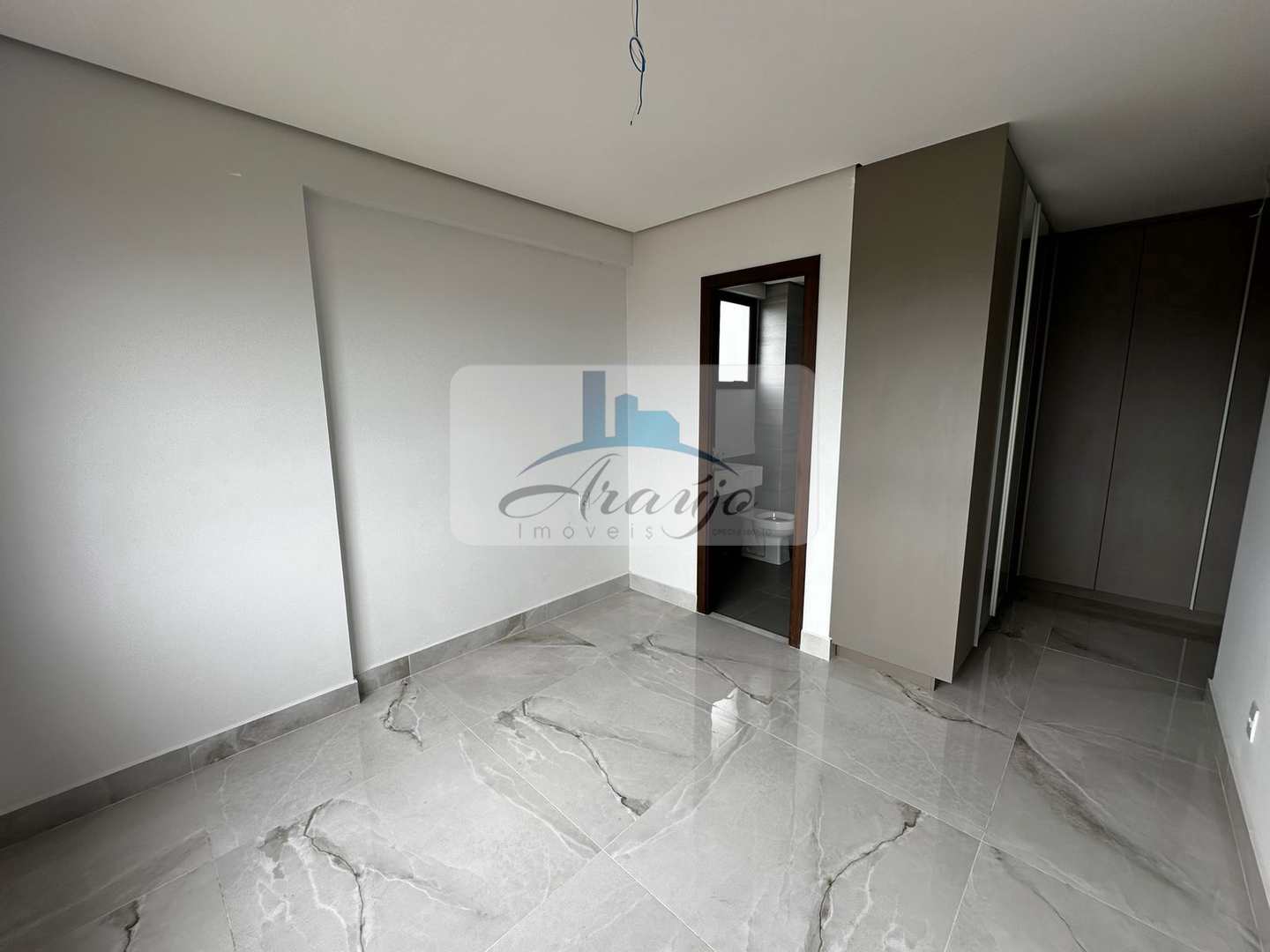 Apartamento para alugar com 3 quartos, 98m² - Foto 9