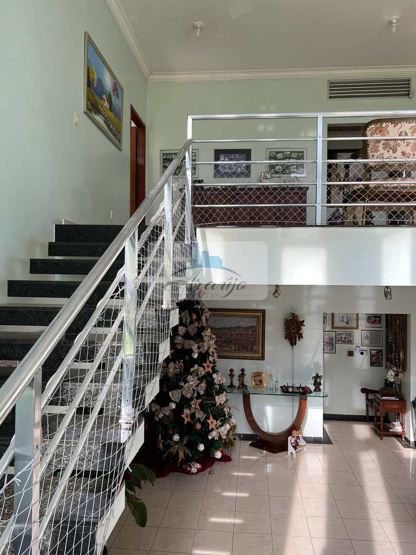 Casa para alugar com 5 quartos, 1500m² - Foto 26