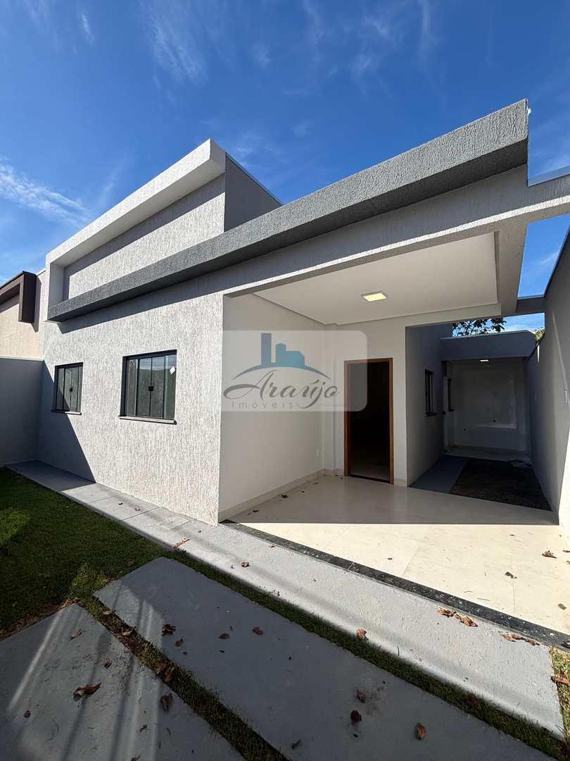 Casa à venda com 3 quartos, 109m² - Foto 1