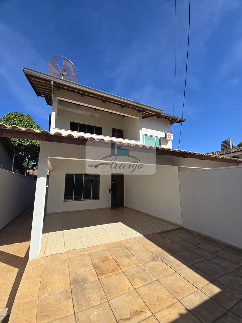 Sobrado para alugar com 2 quartos, 180m² - Foto 1