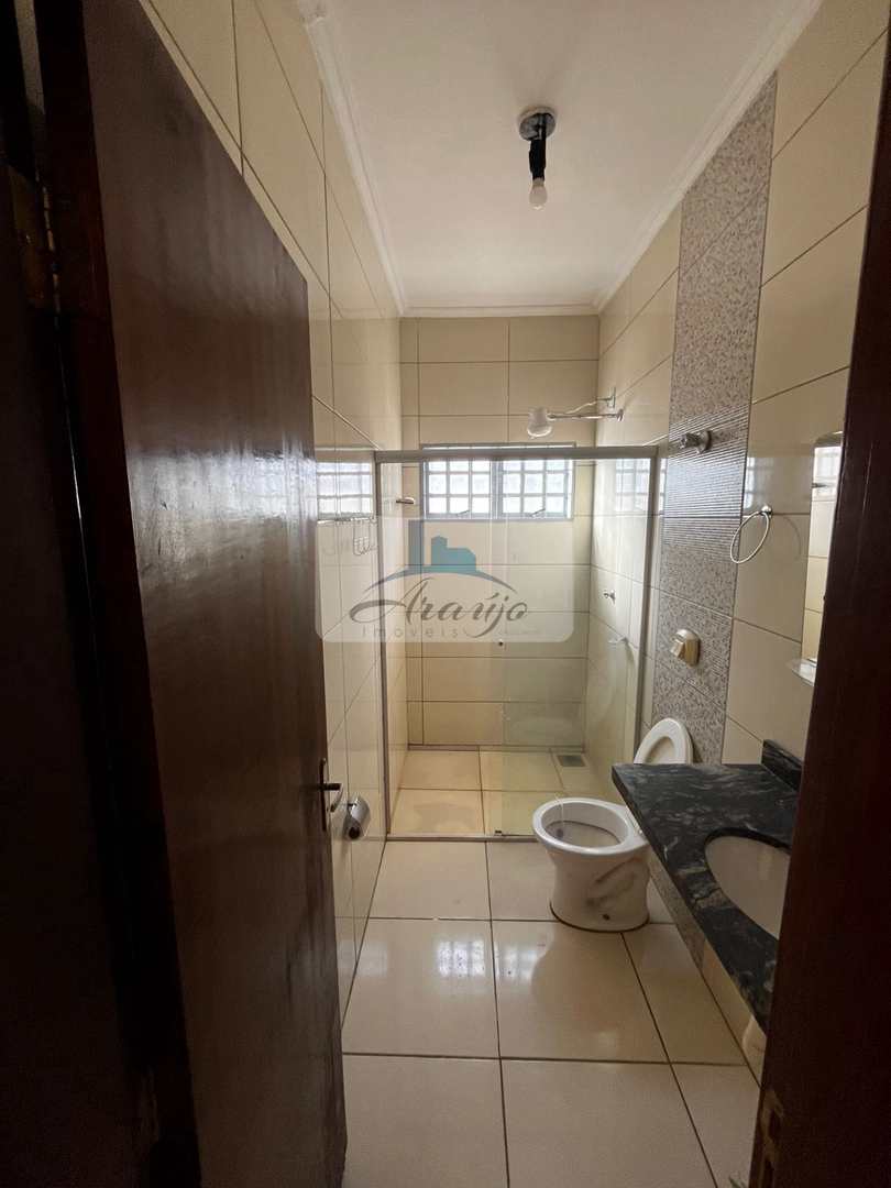 Casa para alugar com 3 quartos, 300m² - Foto 6