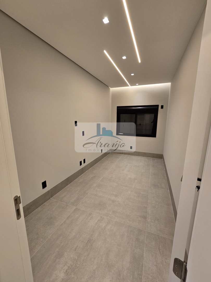 Sobrado à venda com 4 quartos, 404m² - Foto 14