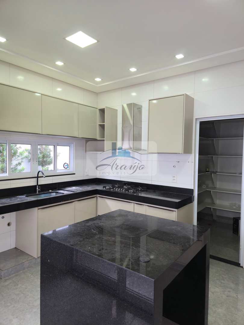 Casa para alugar com 3 quartos, 280m² - Foto 6
