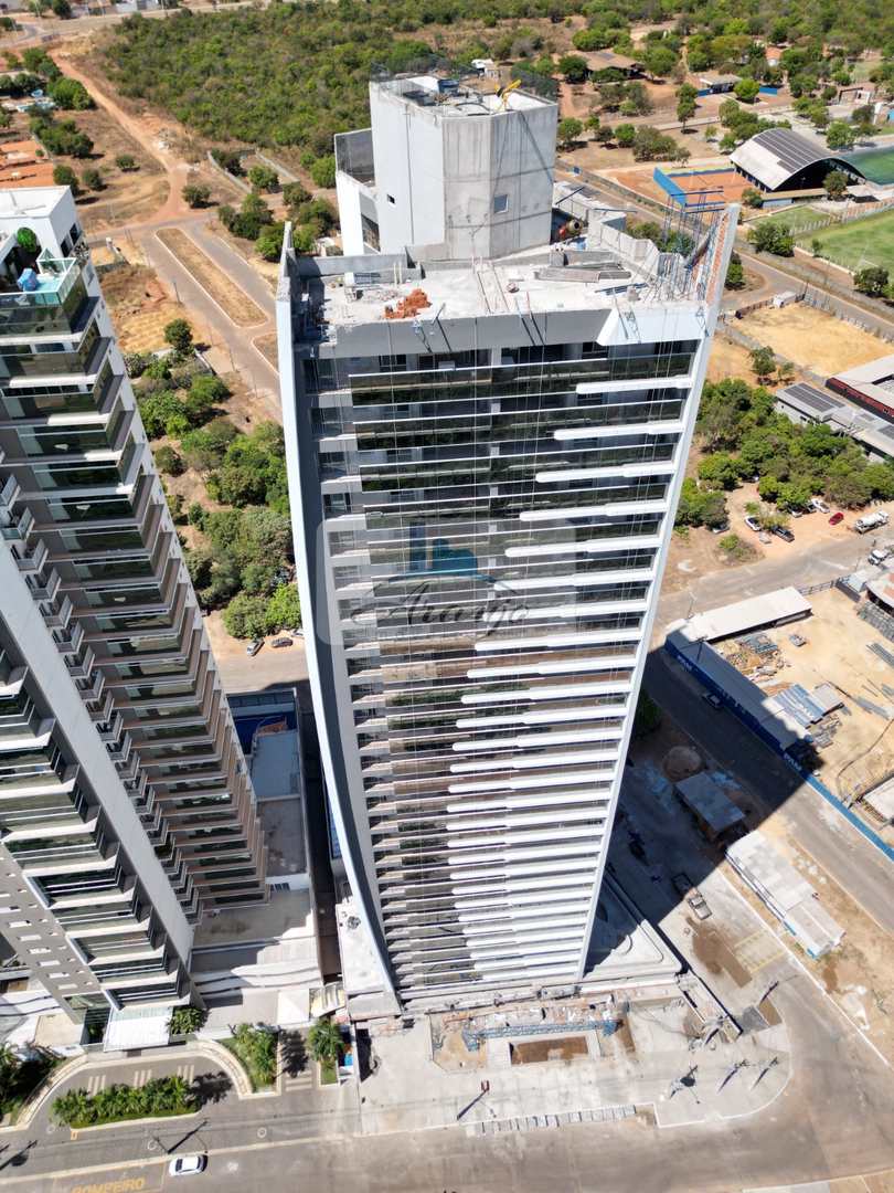 Apartamento à venda com 3 quartos, 120m² - Foto 2