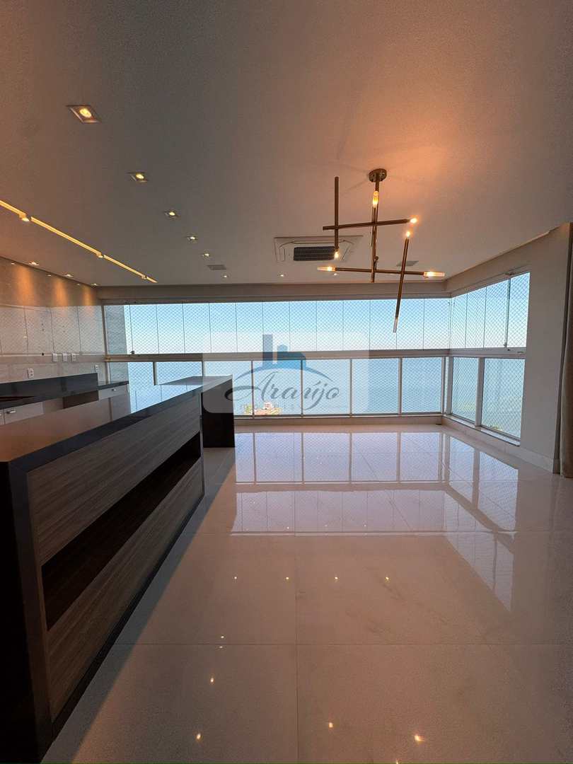 Apartamento à venda com 3 quartos, 145m² - Foto 2