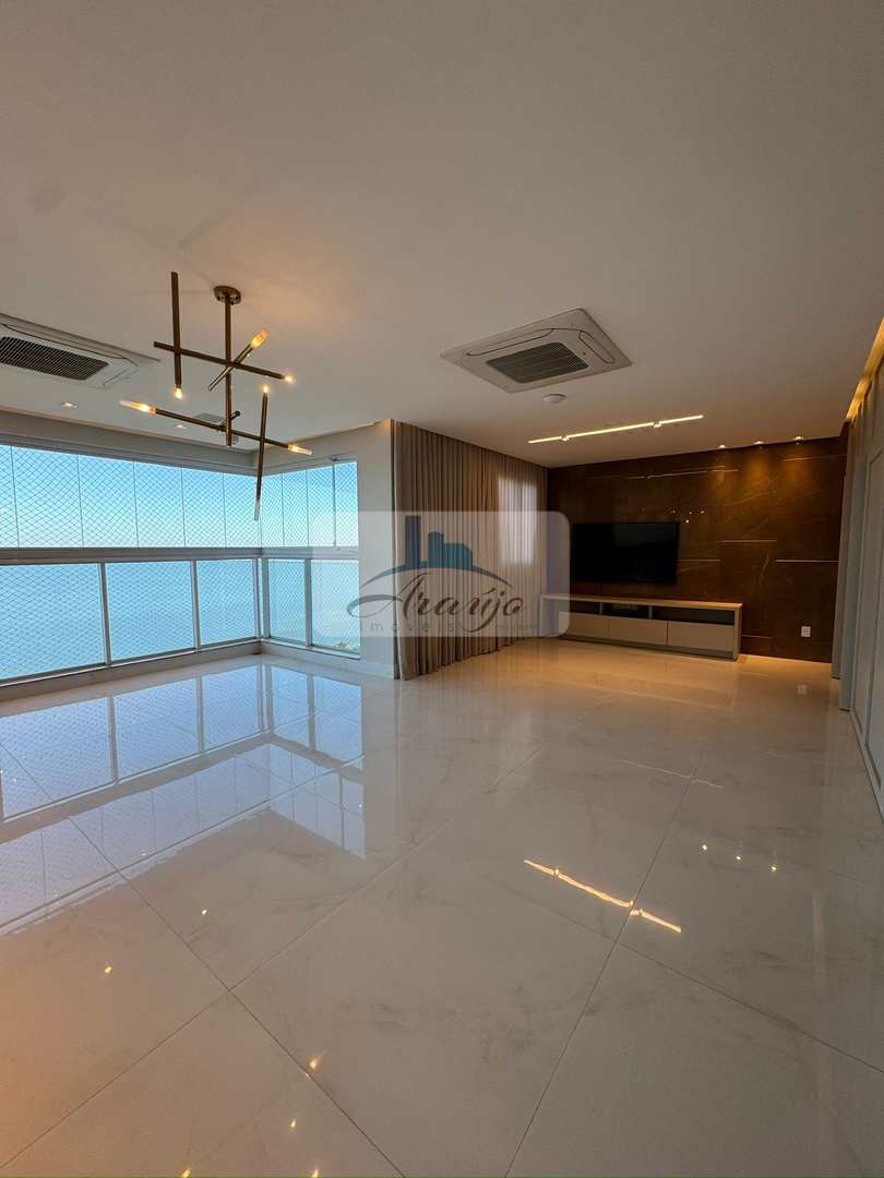 Apartamento à venda com 3 quartos, 145m² - Foto 1