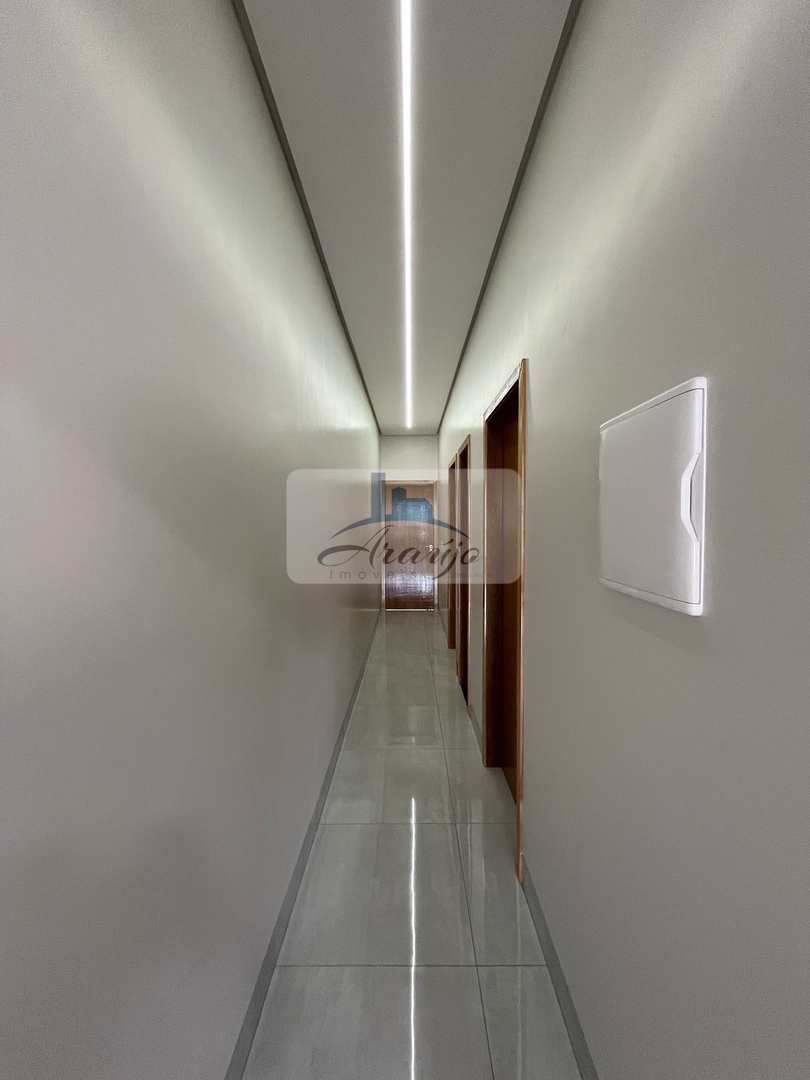Casa à venda com 3 quartos, 180m² - Foto 5