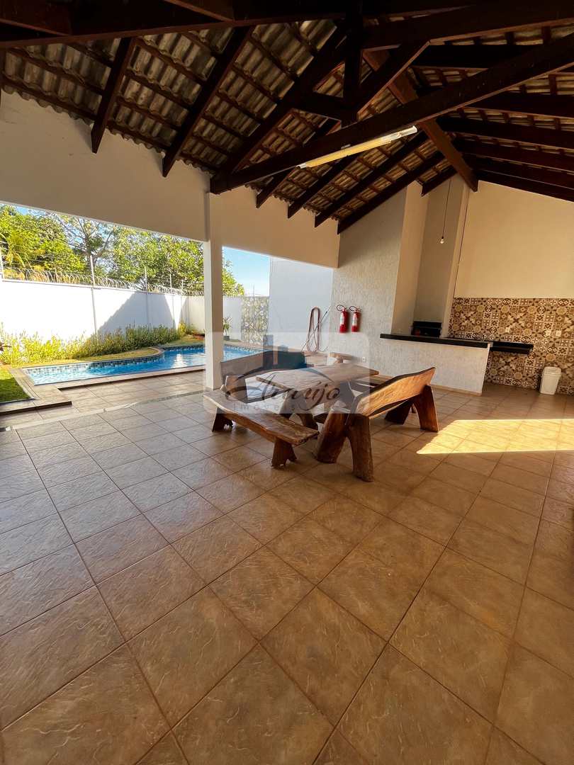 Sobrado para alugar com 2 quartos, 140m² - Foto 2