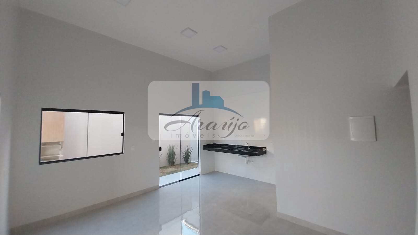 Casa à venda com 2 quartos, 140m² - Foto 4