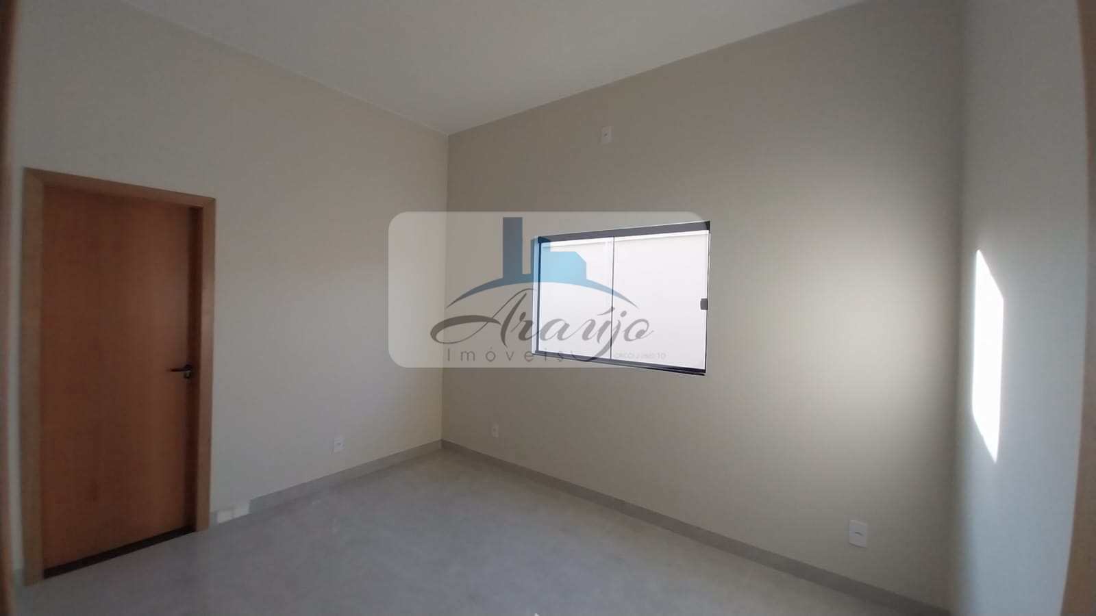 Casa à venda com 2 quartos, 140m² - Foto 9