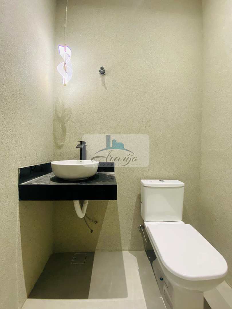 Casa à venda com 3 quartos, 238m² - Foto 12