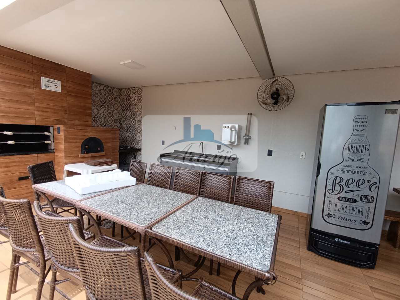 Apartamento à venda com 3 quartos, 110m² - Foto 3