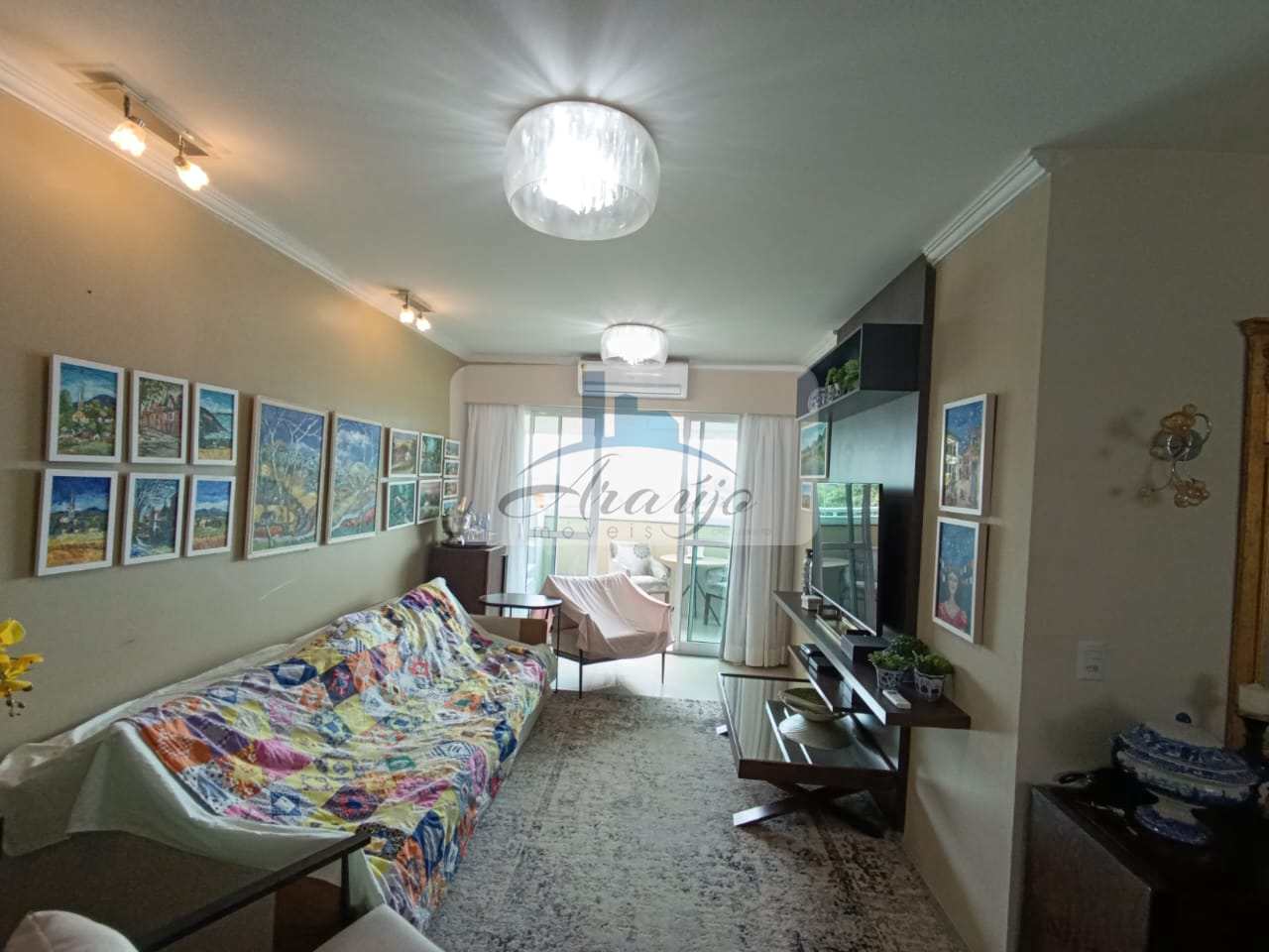 Apartamento à venda com 3 quartos, 110m² - Foto 4