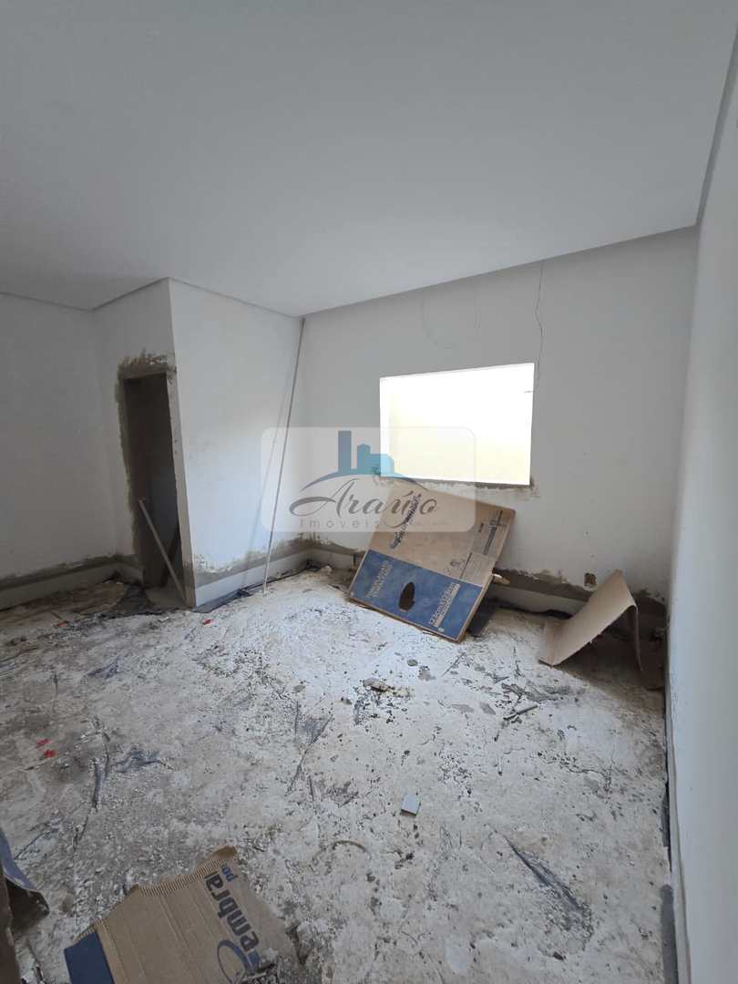 Casa à venda com 3 quartos, 300m² - Foto 6