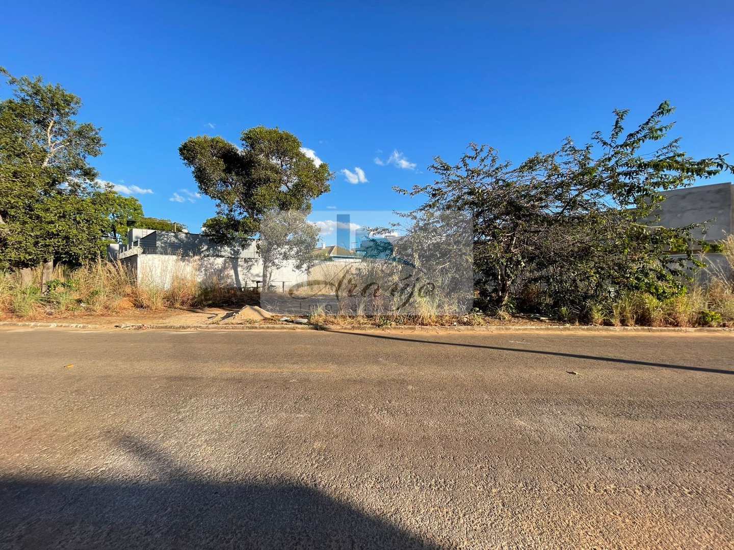 Terreno à venda, 729m² - Foto 1
