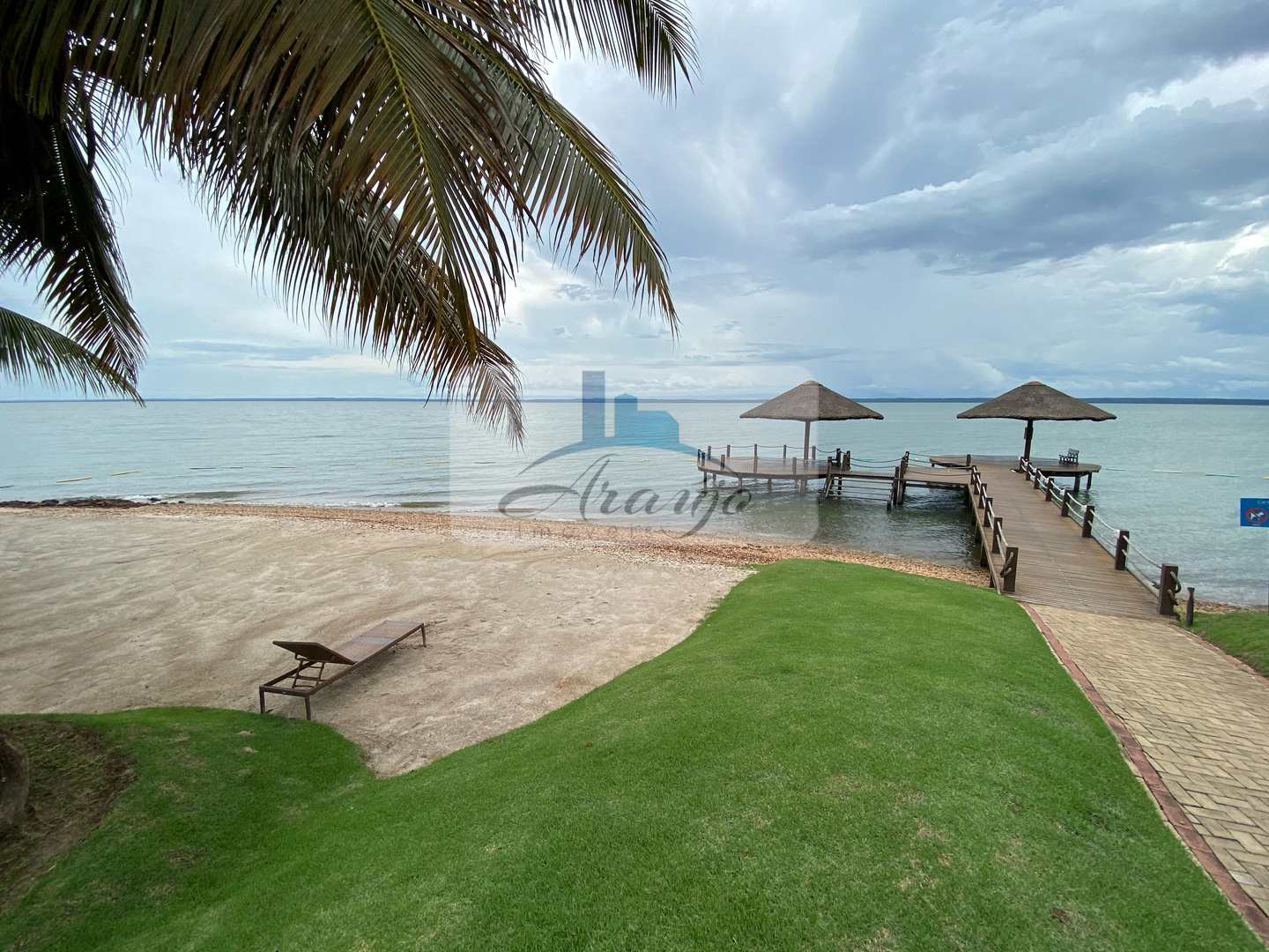 Terreno à venda, 609m² - Foto 1