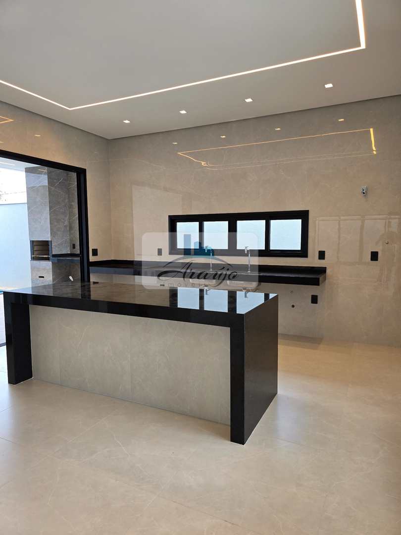 Casa à venda com 3 quartos, 360m² - Foto 5