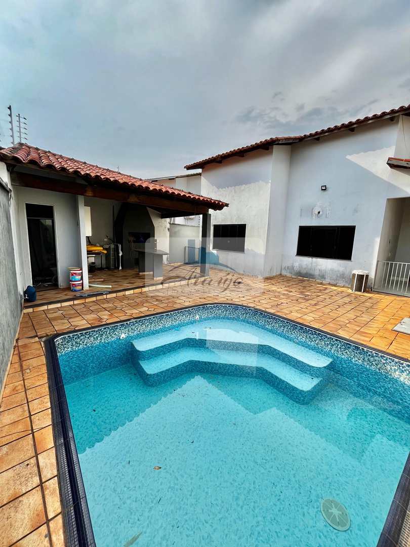 Casa à venda com 3 quartos, 398m² - Foto 11