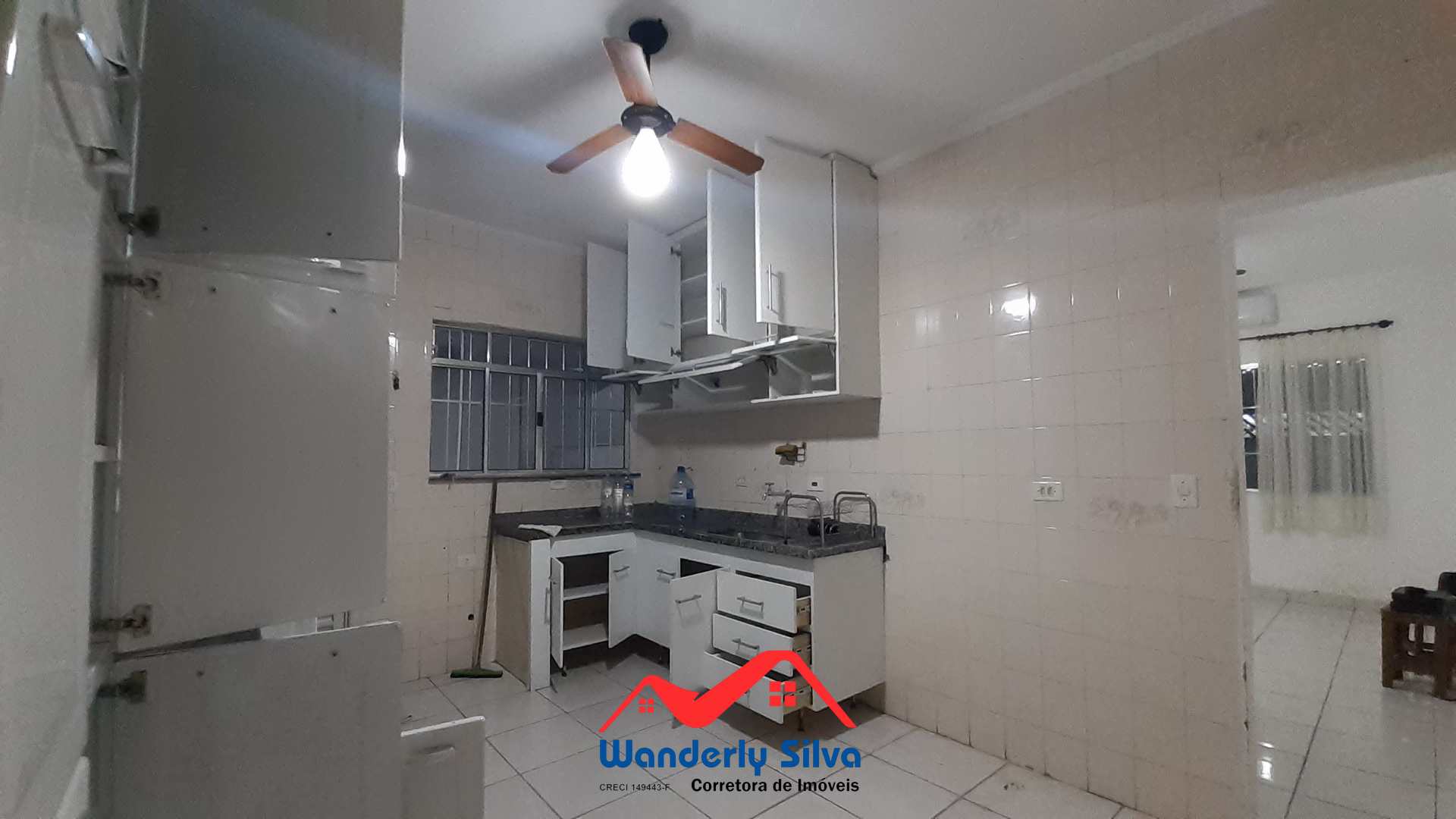 Casa à venda com 3 quartos, 150m² - Foto 18