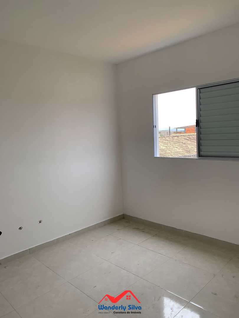 Casa à venda com 2 quartos, 54m² - Foto 4