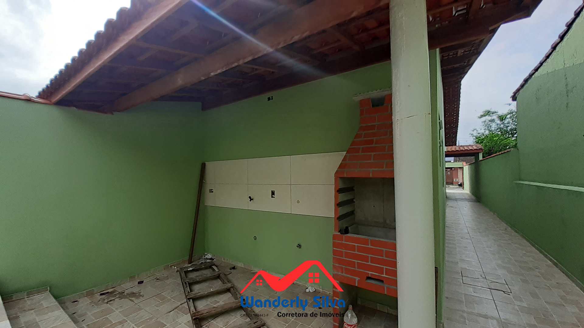 Casa à venda com 3 quartos, 75m² - Foto 15