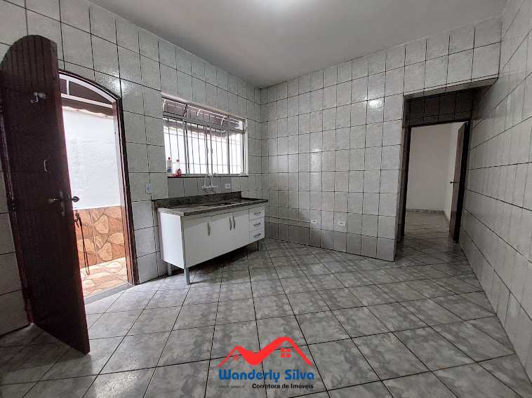 Sobrado à venda com 2 quartos, 70m² - Foto 4