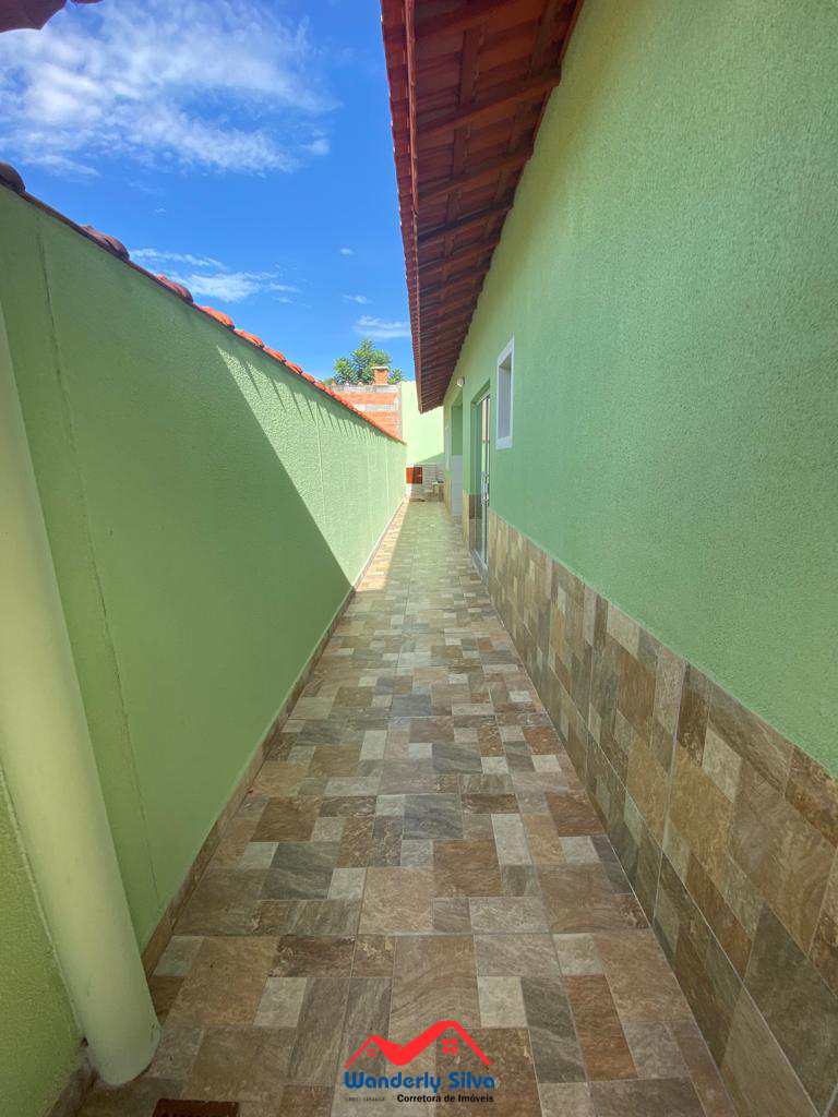 Casa à venda com 2 quartos, 79m² - Foto 13