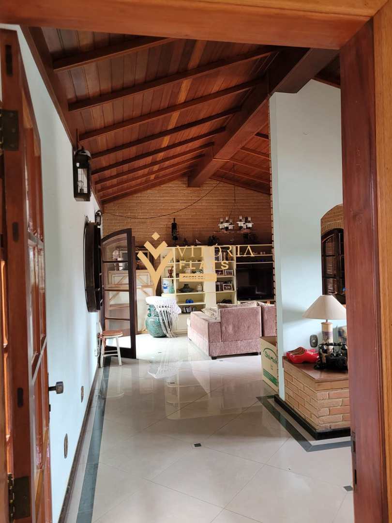 Casa à venda com 4 quartos, 430m² - Foto 15