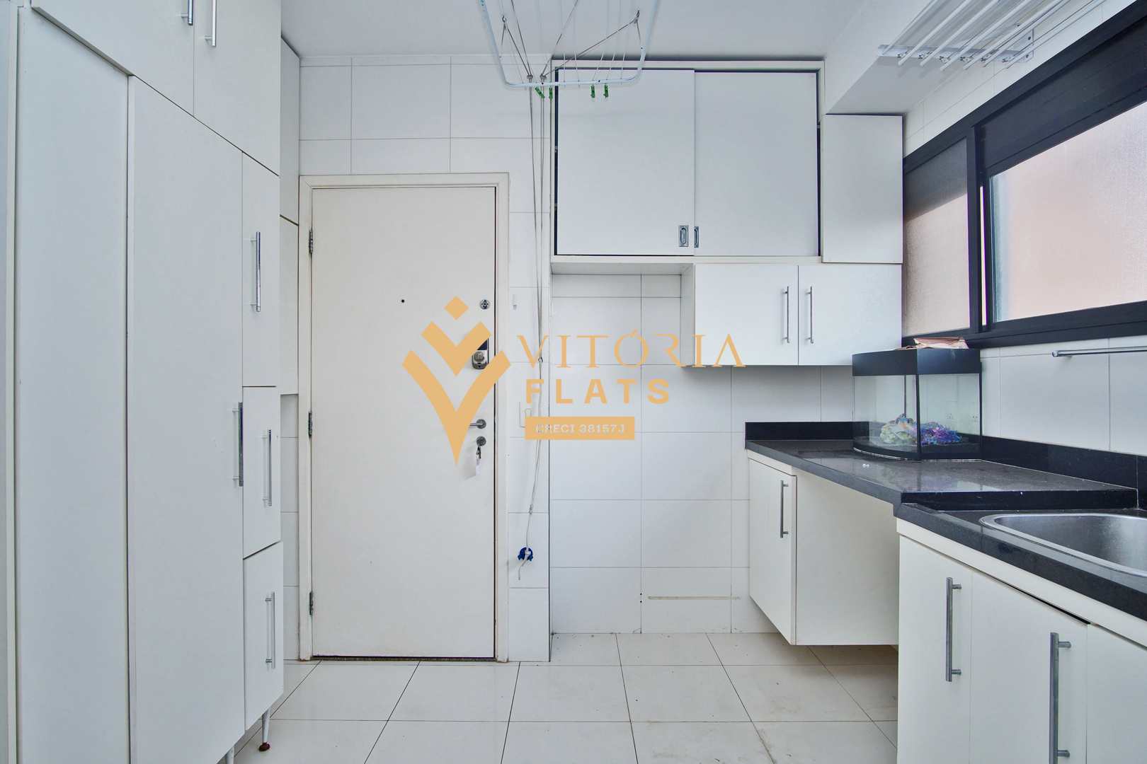 Apartamento à venda com 3 quartos, 184m² - Foto 19