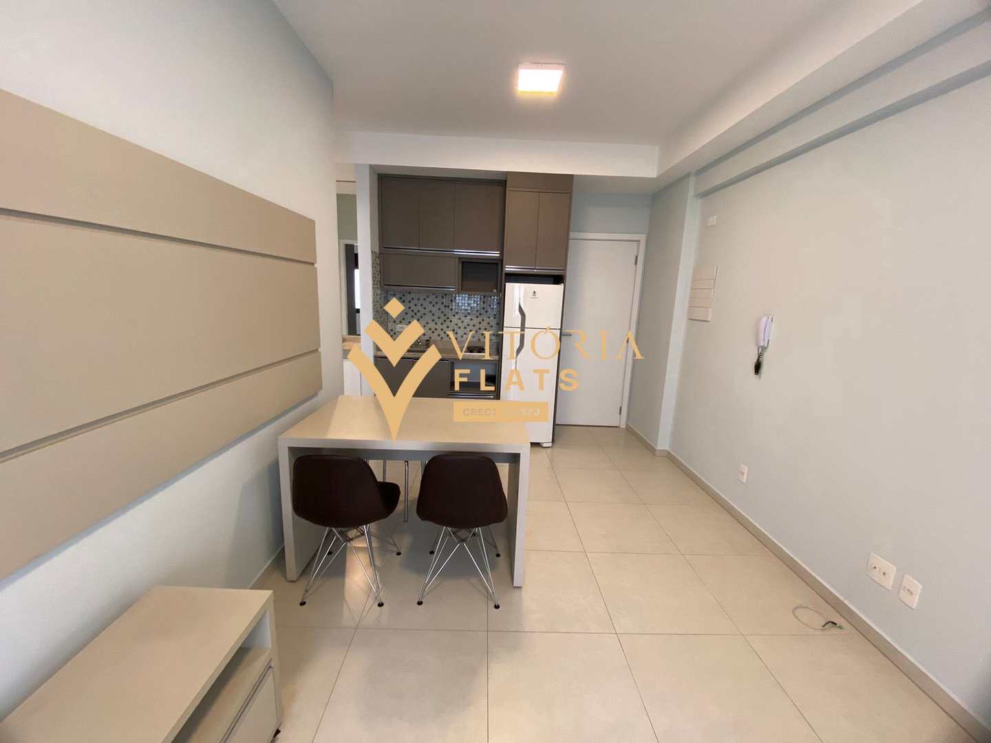 Apartamento para alugar com 1 quarto, 38m² - Foto 13