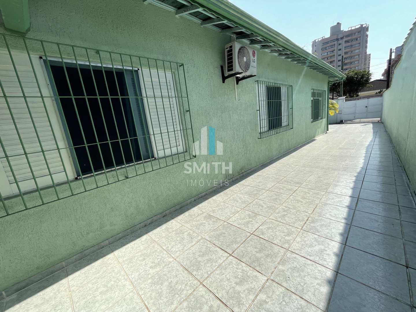 Casa à venda com 3 quartos, 180m² - Foto 7