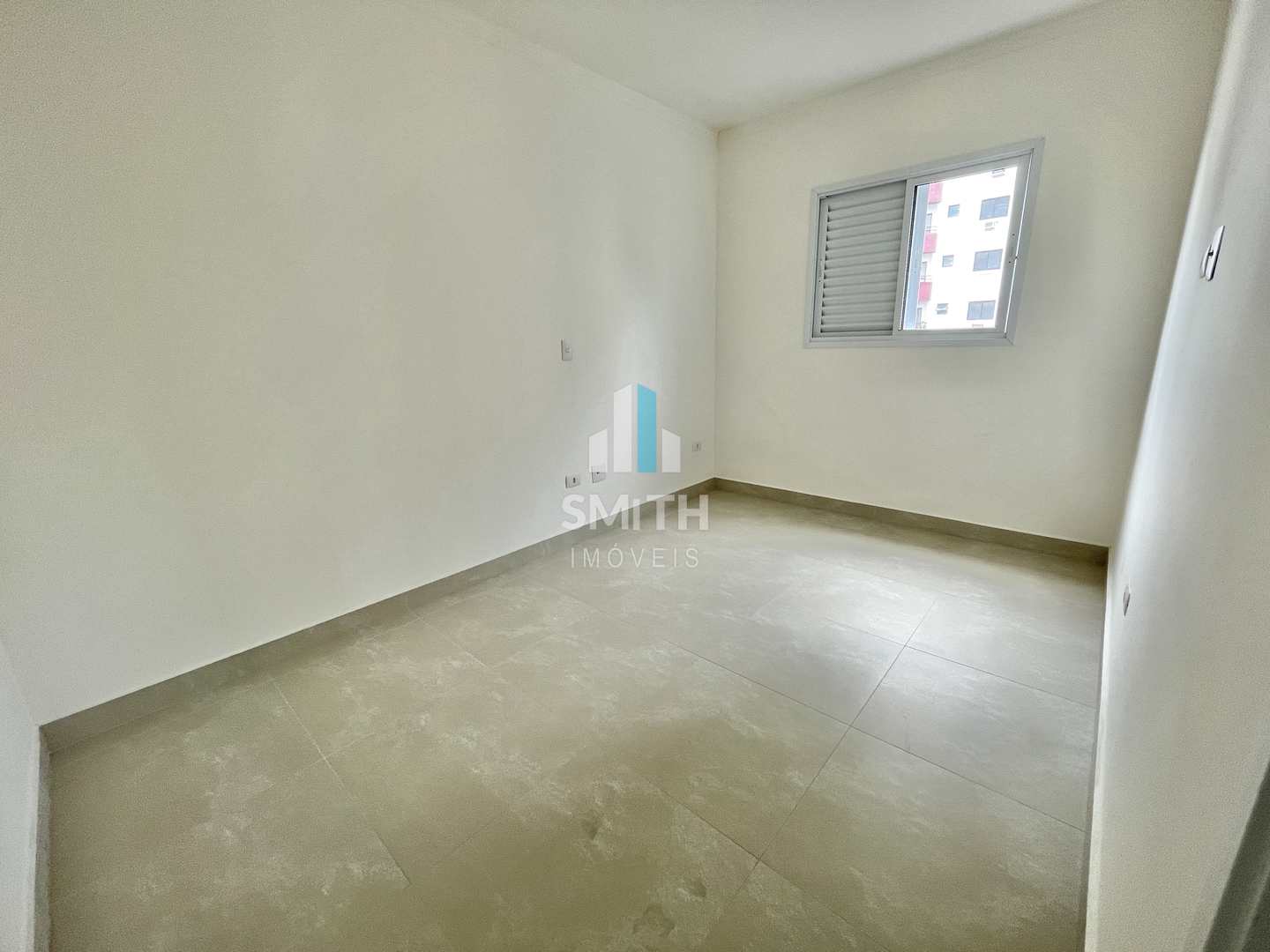 Apartamento à venda com 2 quartos, 64m² - Foto 11