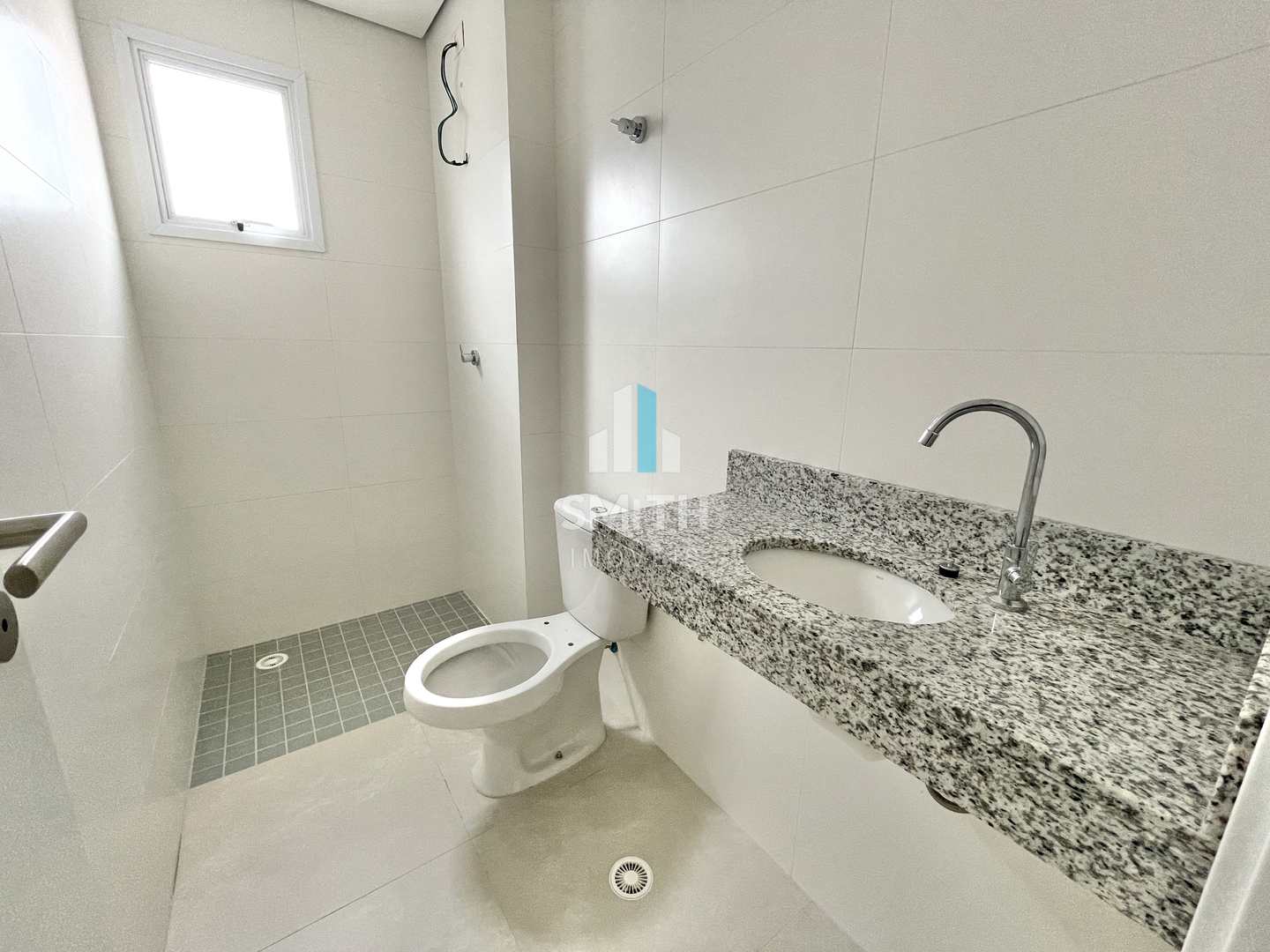 Apartamento à venda com 2 quartos, 64m² - Foto 10